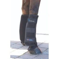Shires ARMA Hot/Cold Relief Boots - Black