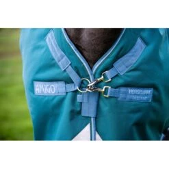 Amigo Bravo 12 Wug Turnout 400g - Storm Green/Turquoise/Aqua -The Equestrian Shop 555783 800 800