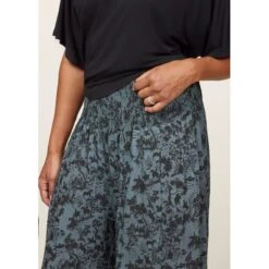 EQL Women's Soft Sweep Wide Leg Print Pant - Bluegrass Countryside 12 EQL Women's Soft Sweep Wide Leg Print Pant - Bluegrass Countryside -The Equestrian Shop 645403 800 800
